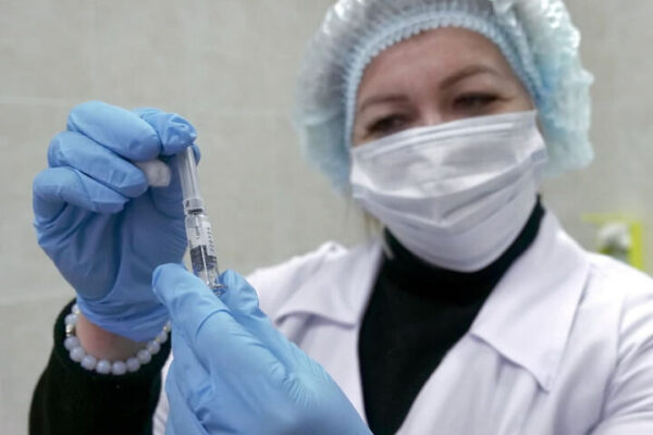 Более 100 тысяч пушкинцев прошли вакцинацию против коронавируса