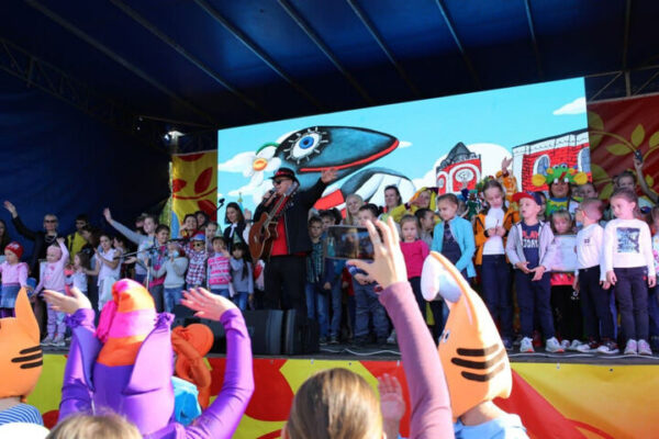 Пушкинцев зовут на фестиваль-праздник детской анимации «Пластилиновая ворона»